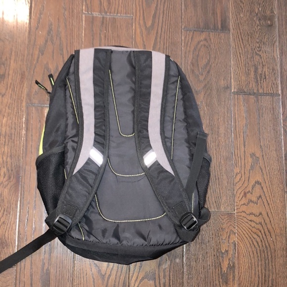 Reebok Black and Gray Backpack with Neon Highlights - Picture 8 of 8